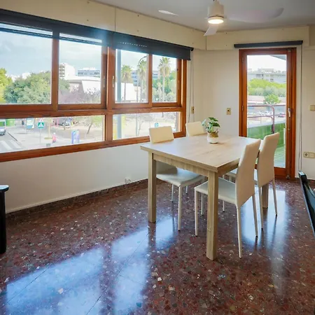 Gandiacentrum Appartement *