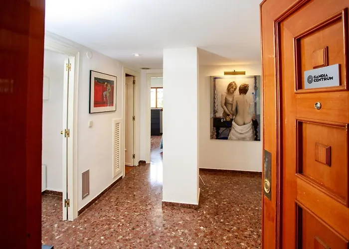 Gandiacentrum Apartamento *